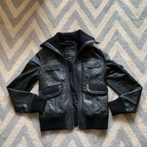 Like new soft black sheep leather jacket siz small